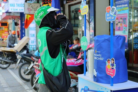Hơn 1.000 trạm giải nhiệt Long Châu toàn quốc tiếp sức người dân giữa “chảo lửa” mùa hè