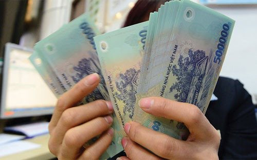 Nộp 140 triệu đồng bảo hiểm nhân thọ trong 7 năm, đến khi rút tiền thì được thông báo "anh chỉ được nhận về 60 triệu": Chuyện gì đã xảy ra?