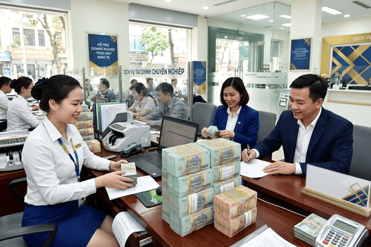"Tháo van" tín dụng: Ngân hàng Nhà nước phát tín hiệu bơm 1,5 triệu tỷ đồng