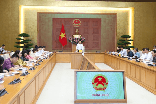 Phó Thủ tướng Nguyễn Văn Thắng: Cảnh báo sớm các yếu tố gây lạm phát, xây dựng kịch bản điều hành giá phù hợp