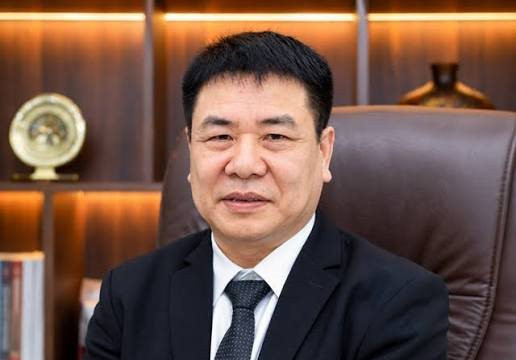Phó Chủ tịch 1 công ty địa ốc liên tục gom thêm cổ phiếu để trở thành cổ đông lớn của hàng loạt công ty, giá trị vượt nghìn tỷ đồng