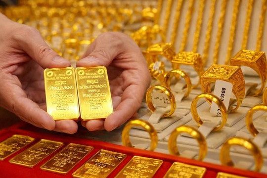 Lời khuyên cho người “đu đỉnh” vàng giá 180 triệu đồng/lượng 