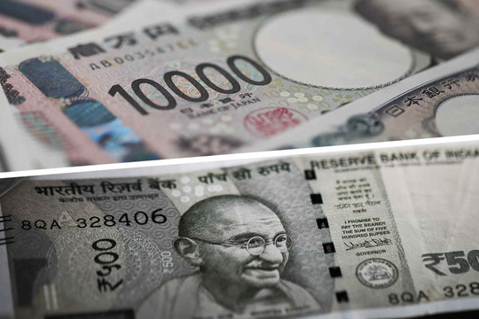 Quốc gia chủ chốt BRICS và nước đồng minh của Mỹ tiến tới phi đô la hoá thanh toán song phương, tăng sử dụng nội tệ