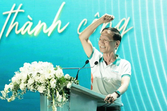 Nhóm cổ phiếu hệ sinh thái của ông Vũ Văn Tiền đồng loạt có biến