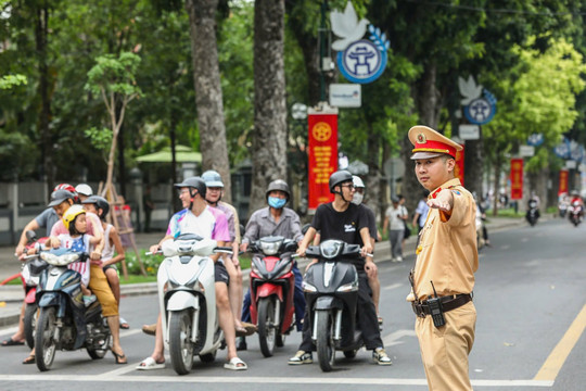 Công an Hà Nội thông báo nóng tới tất cả người tham gia giao thông từ 7h sáng ngày 9/7