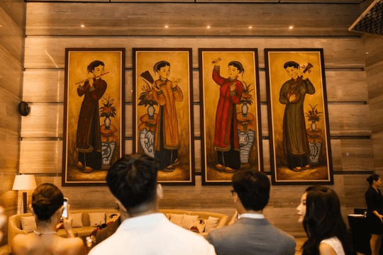 Một khách sạn 5 sao ở Hà Nội cùng lúc làm 3 việc đặc biệt