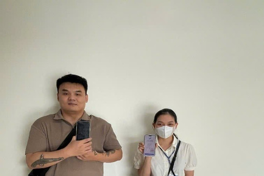 Phát hiện giao dịch chuyển khoản 390 triệu đồng của người đàn ông Trung Quốc sang 1 tài khoản ở Việt Nam, công an lập tức vào cuộc điều tra 