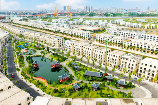 Chuẩn sống Vinhomes Royal Island tôn vinh vị thế mới của giới thượng lưu Hải Phòng