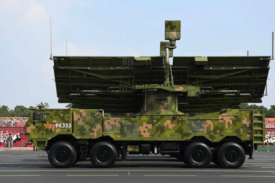 Chưa từng có: Trung Quốc hé lộ vũ khí 'vô hình' công suất 100 GW, dễ dàng vô hiệu hoá 'niềm tự hào' Starlink của Elon Musk