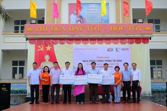FPT chung tay cải tạo 15 công trình vệ sinh học đường tại Quảng Trị