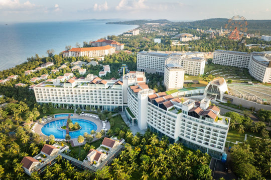 “Ông lớn” của ngành khách sạn toàn cầu mở loạt "road trip" xuyên Việt: Kết nối trải nghiệm nghỉ dưỡng đẳng cấp quốc tế và phong vị ẩm thực địa phương 
