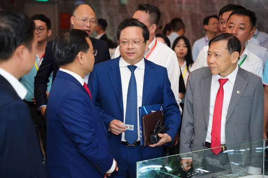 TP cảng là nơi bàn bạc về lĩnh vực đóng góp 10% GDP của VN, thu hút “đại bàng” từ Mỹ, TQ, Nhật… đầu tư