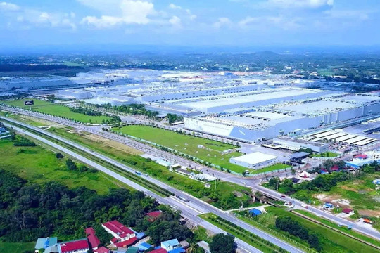 Một đại bàng công nghệ xây 6 nhà máy, tạo 87.000 việc làm tại Việt Nam