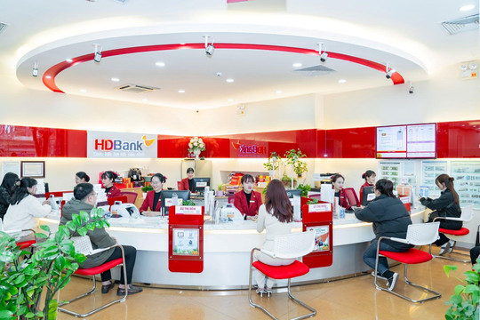 HDBank huy động thành công 721 triệu USD từ ADB, Standard Chartered và các định chế tài chính quốc tế