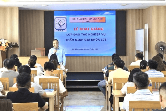 Khóa đào tạo nghiệp vụ thẩm định giá K178 của VVA khai giảng tại Đà Nẵng
