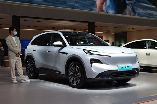 Giảm 9% ngay đầu tháng 7 nhưng xe điện vẫn chiếm 60,5% thị trường Trung Quốc: Điều gì đang xảy ra với ngành ô tô lớn nhất thế giới?
