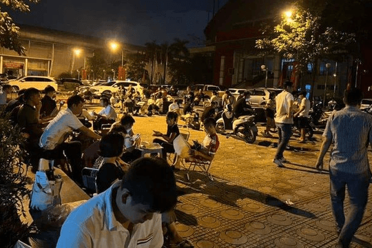 Hết thời chen chúc đi đấu giá đất: Nơi từng "sốt nóng", dòng xe đổ về tấp nập với giá trúng tăng vọt nay giảm giá 30%