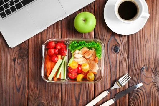 Bắt bệnh "mệt mỏi vô cớ" của dân văn phòng: Báo cáo sức khỏe gọi tên "vị vua" dinh dưỡng mới sau cơn sốt Protein 
