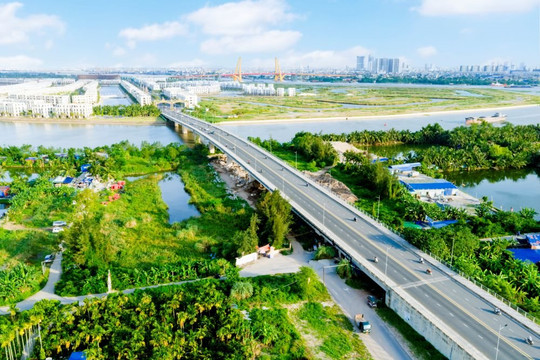 Quy luật của những cực tăng trưởng Tây Hồ Tây, Thủ Thiêm mở ra cơ hội tại Bắc sông Cấm
