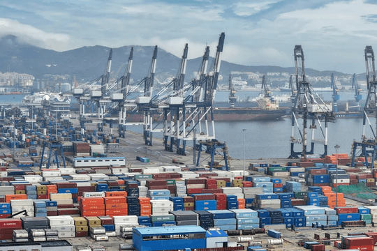 Trung Quốc: GDP quý 2 tăng thấp hơn dự báo, chạm đáy 4 năm