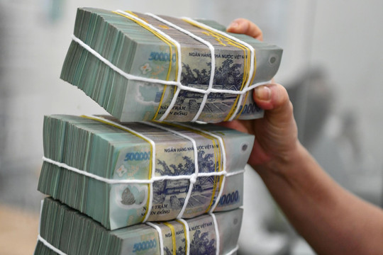 Lãi suất ngân hàng 16/7 tại Agribank, Vietcombank, BIDV, VietinBank, MB, Sacombank, HDBank,...