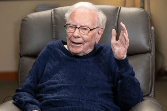Warren Buffett nói điều đau lòng về thị trường chứng khoán: "Khó mà tìm được cổ phiếu giá trị khi mọi người chỉ thích đánh bạc"