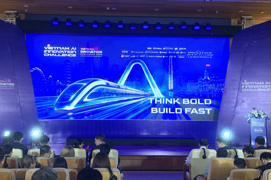 "70-90% code đã do AI viết": Khi 9 người làm bằng cả một tập đoàn và kỷ nguyên Hackathon 48 giờ
