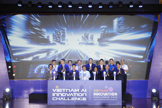 "70-90% code đã do AI viết": Khi 9 người làm bằng cả một tập đoàn và kỷ nguyên Hackathon 48 giờ