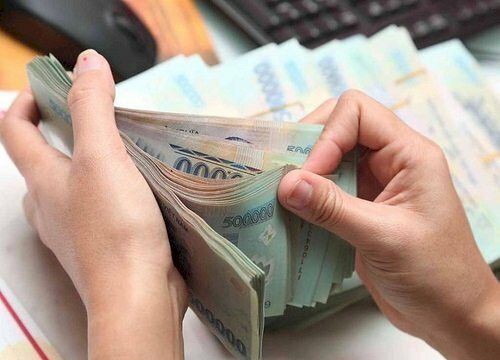 Công an điều tra giao dịch 14 triệu đồng thanh toán tiền gia công may mặc của bà Nguyễn Thị Ngân