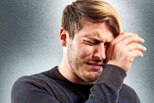 Nhà đầu tư nên xử lý thế nào khi bị "kẹp hàng"? 