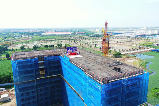 Tập đoàn Hòa Phát tổ chức lễ cất nóc dự án hơn 800 căn hộ ở Hưng Yên