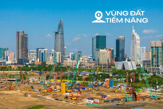 Ngắm rừng cần cẩu phủ kín chân trời ở tổ hợp trung tâm hành chính gần 30.000 tỷ của TP.HCM