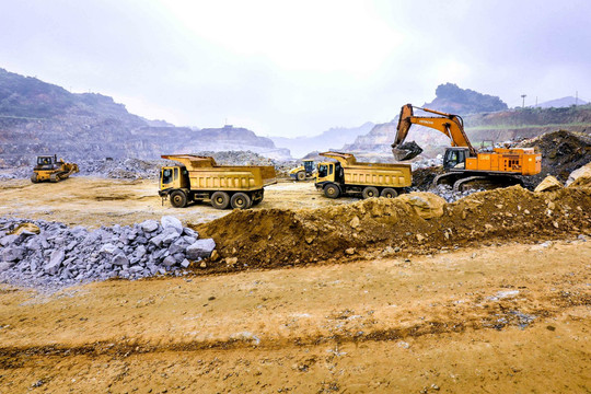 Đề xuất bổ sung quy định thuế tài nguyên đối với khoáng sản kim loại