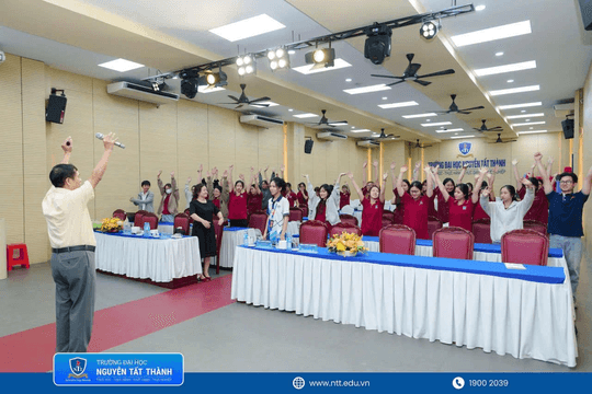 Đại học Nguyễn Tất Thành tăng tốc đào tạo khởi nghiệp bằng tư duy mô hình kinh doanh hiện đại