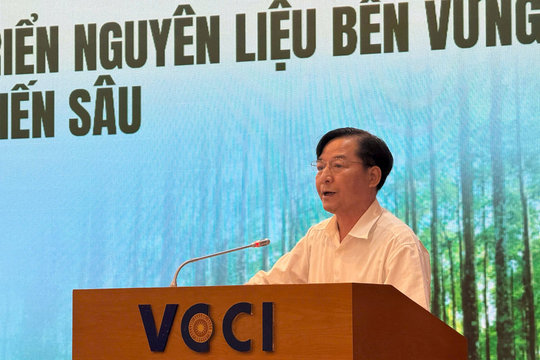 Ngành gỗ chế biến sâu "đầy đơn hàng, thiếu nguyên liệu phù hợp”