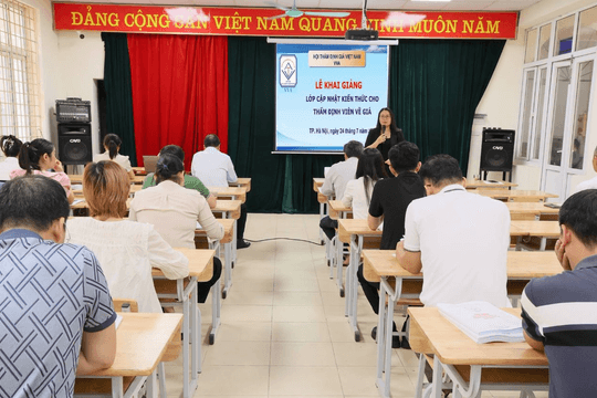 Khai giảng lớp cập nhật kiến thức về thẩm định giá CN2026.10 tại Hà Nội