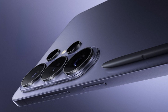Từng thề không bao giờ mua điện thoại gập, cải tiến mới này của Samsung trên dòng điện thoại mới nhất khiến người dùng phải bất ngờ "quay xe"