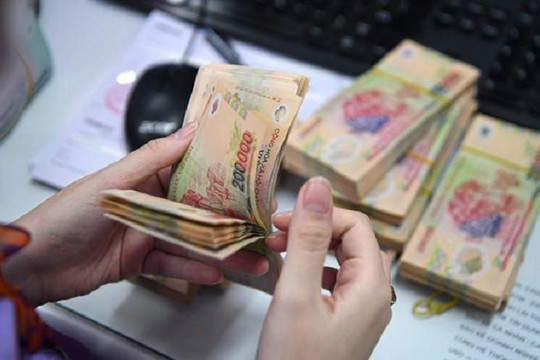 Tài chính tuần qua: Eximbank (EIB) biến động thượng tầng, phát hành trái phiếu suy giảm trong quý 2