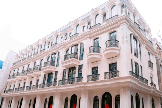 Khách hàng chính thức nhận bàn giao nhà phố châu Âu tại Noble Palace Tay Thang Long WorldHotels Residences