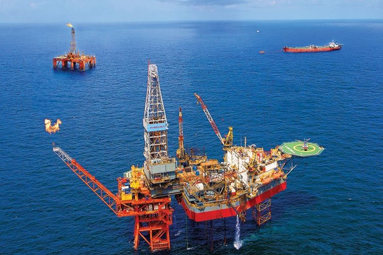 Việt Nam khởi công mỏ khí đốt 12,4 tỷ m³ giữa đại dương: Hơn 10.000 tỷ đồng, xây đường ống dài 32 km đón dòng khí đầu tiên vào năm sau
