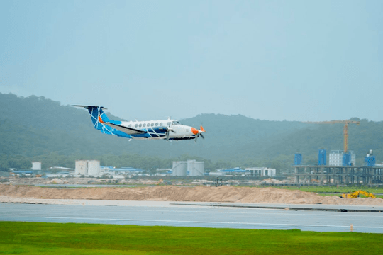 Cuộc đại phẫu sân bay Phú Quốc