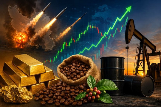 Thị trường hàng hóa 29/7: Dầu bật tăng hơn 3% khi Iran lại tấn công Mỹ, vàng giảm, cà phê Arabica vọt hơn 6%
