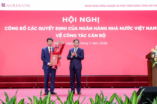 Thống đốc NHNN Phạm Đức Ấn trao quyết định bổ nhiệm nhân sự cấp cao Agribank