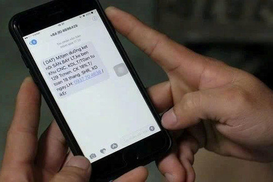 Số dư tài khoản bất ngờ về 0, nạn nhân toàn người bật WiFi, công an yêu cầu tắt nguồn điện thoại ngay