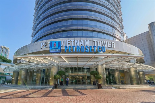 Lãi ròng gần gấp đôi, vì sao dòng tiền kinh doanh của Petrosetco (PET) vẫn "chìm" sâu?