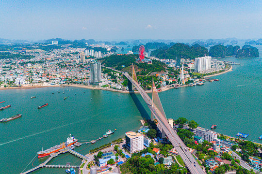Quảng Ninh đề xuất làm tuyến cao tốc dài 55 km kết nối tới siêu dự án hơn 235.000 tỷ đồng