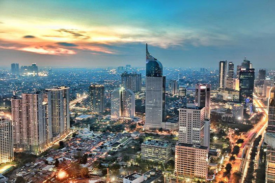Nền kinh tế lớn nhất Đông Nam Á công bố tăng trưởng GDP quý 2/2026 vượt dự báo, so với Việt Nam thì sao?
