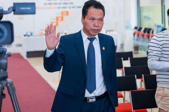 Một chủ tịch “giữ lời”, mua hết lượng cổ phiếu đã đăng ký