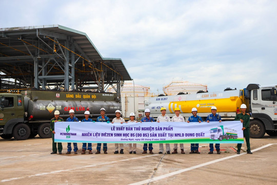 Nhà máy lọc dầu doanh thu hơn 100.000 tỷ của Việt Nam lần đầu tiên xuất bán một loại nhiên liệu mới