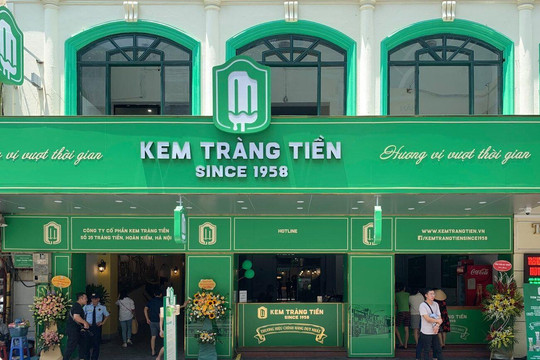 Chủ Kem Tràng Tiền lập kỷ lục doanh thu sau thương vụ thâu tóm doanh nghiệp bánh kẹo 34 năm tuổi,